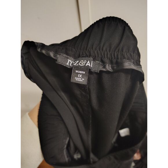 Roz & Ali Women's 1X Black Crop Trousers - Picture 4 of 7